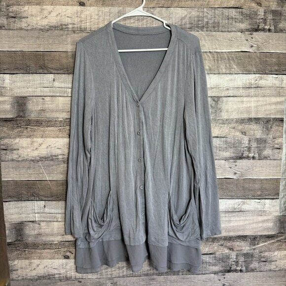 LOGO Lori Goldstein Cardigan Sweater Large Gray Layered Pockets - Picture 1 of 8